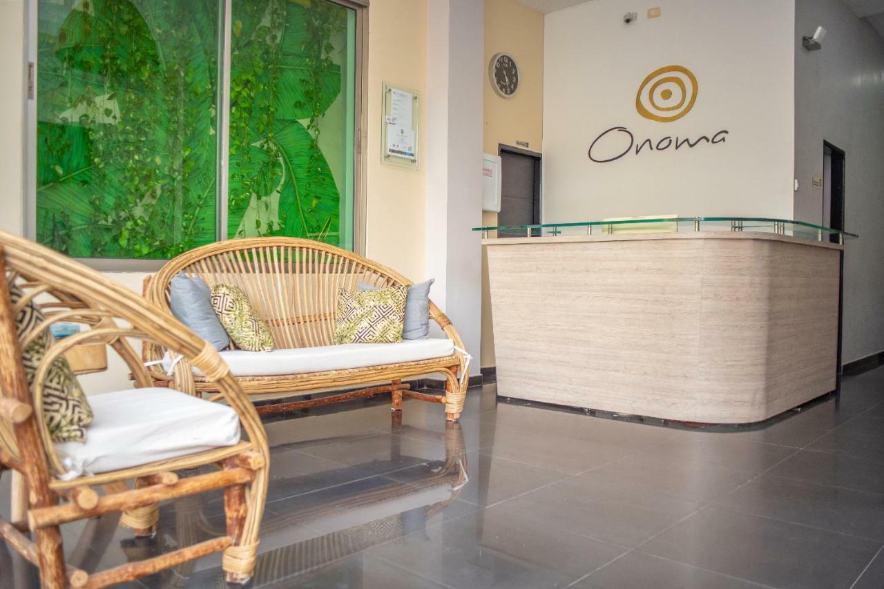 Onoma Hotel Lorica Exterior foto